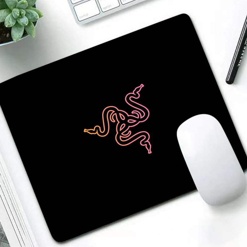 Laptop Accessories And Gadgets - Razer tapis de souris de luxe